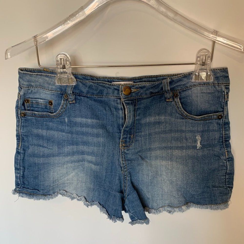 Bongo Distressed Denim Short - Picture 1 of 5
